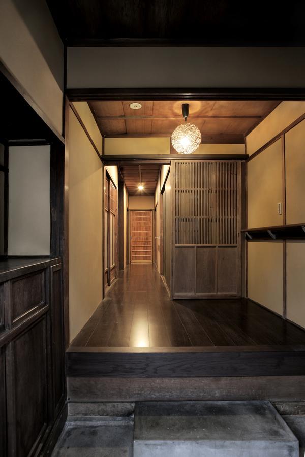 Kiyomizuan 清水庵 車庫2台可 ビフォアアフターの匠 坂田基禎さん改築の京町家 Hotell Kyoto Eksteriør bilde